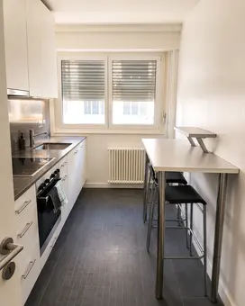 Magnifique appartement de 2,5 pièces au Paquis avec balcon